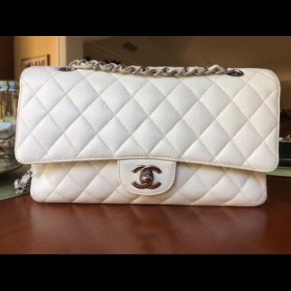 White Chanel Classic Shoulder Bag - Picture 1 of 8